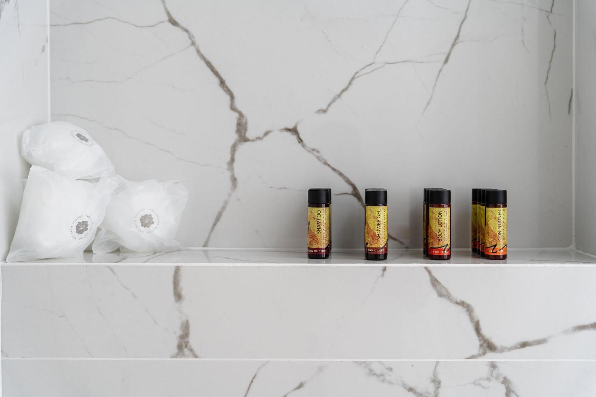 Legato Spa Suites Naxos City 外观 照片